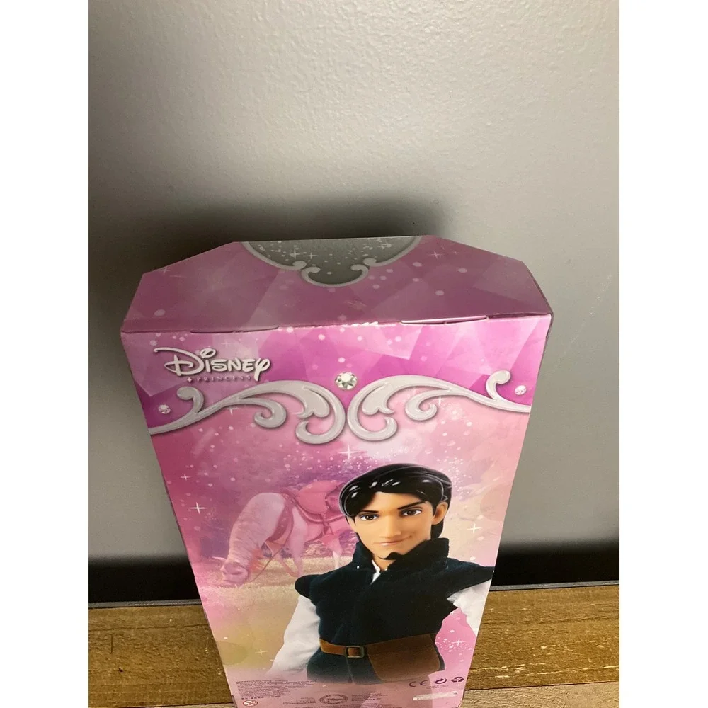Disney Store Flynn Rider Classic Doll Tangled 12 Inch Action Figure NIB